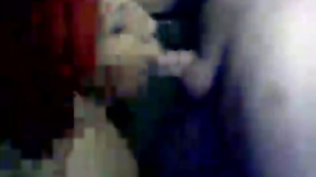 roxeecox sucking the neighbor