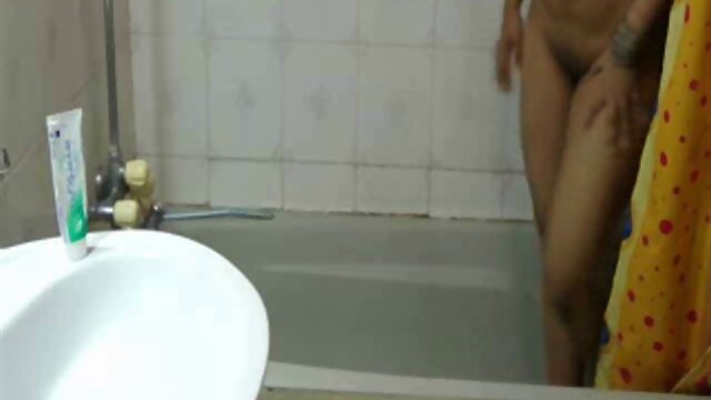 Exploring Intimate Desires: An Amateur Homemade Solo Video