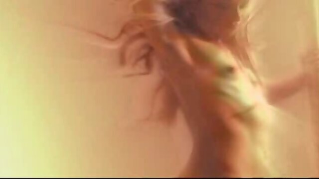 khloe americas next model