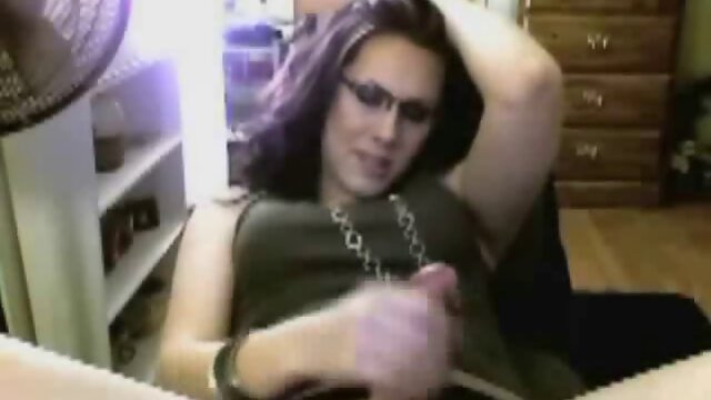 Sexy TS Strokes On Cam