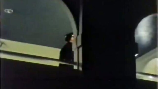 Vintage Shemale Flick: Exploring Sexual Identity with a Daring Attitude