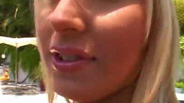 Passionate Blowjob Leads to Steamy Hardcore Action: The Amateur Blonde