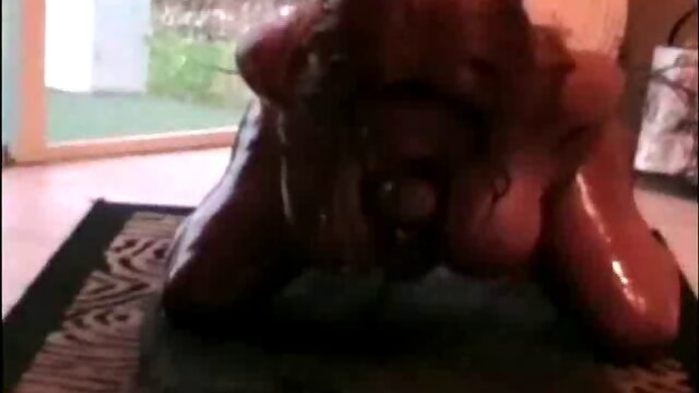 Exploring Forbidden Kinks Outdoors: A Couple`s Fetish Adventure