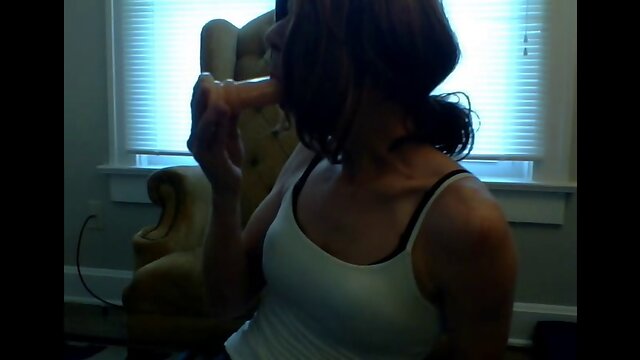 Exploring Passionate Intimacy: Amateur Homemade Solo Video