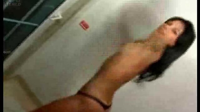 Nice brasilian TS dance