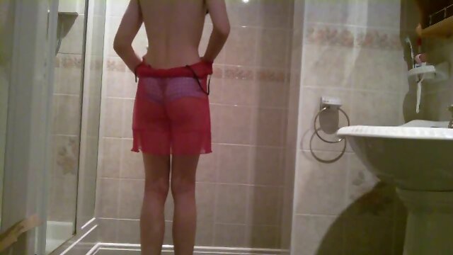 Sizzling Solo: An Amateur Homemade Outfit-Clad Vixen