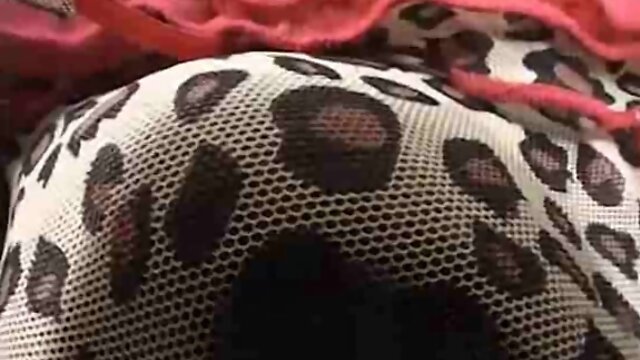 Hot Black Cock Jerking: A Steamy Masturbation Session