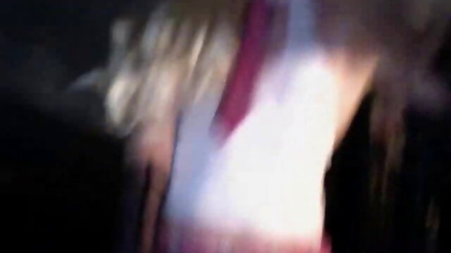 Exploring Pleasure: An Amateur Teen`s Steamy Solo Session