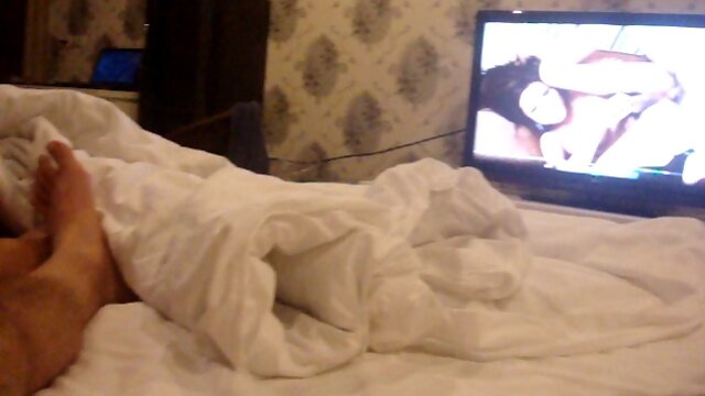 Mesmerizing Cocksucking Blowjob: Amateur Asian Ladyboy Video