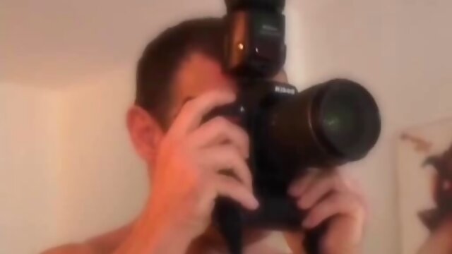 Shemale hottie loves modelling