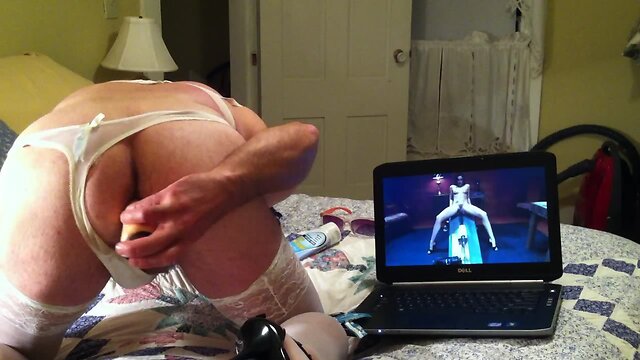 Nasty crossdresser dildoing himself furiously