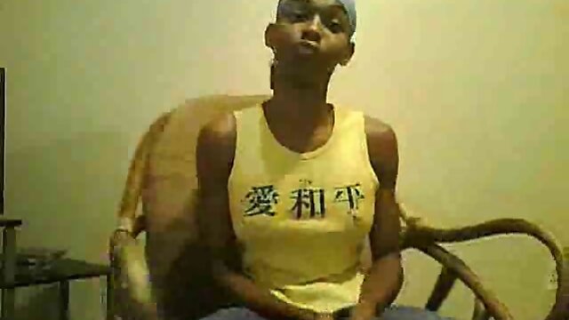 Queen Dingaling dominates a guy