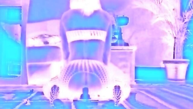 Naughty Amateur`s Solo Masturbation: Arousing & Unforgettable