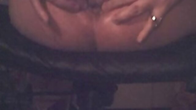 Amateur tranny feet and butthole