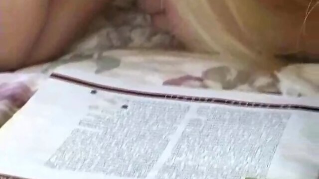 Tranny with dreads gets sucked by blonde