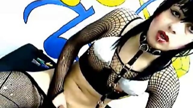 Interesting, Pierced, Goth Emo Big Cock Cute Young Tranny