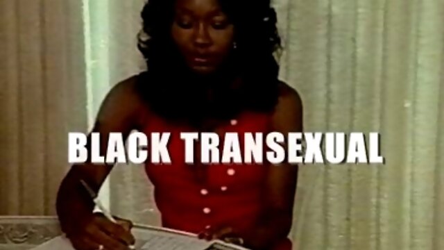 Ebony vintage tranny sucked and fucked