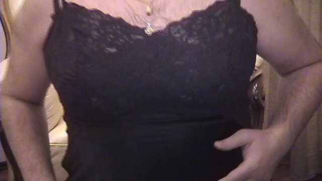 Mature Amateur Masturbation: Sensual Touches & Passionate Climax to a Cumshot Finale