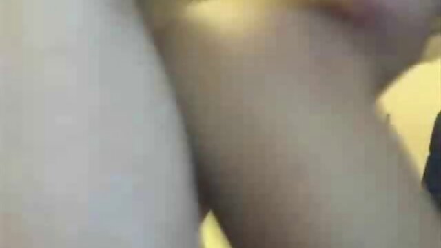 Canadian ladyboy plays with her boyfriend