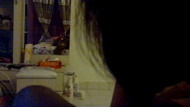 amateur shemale sucking dick