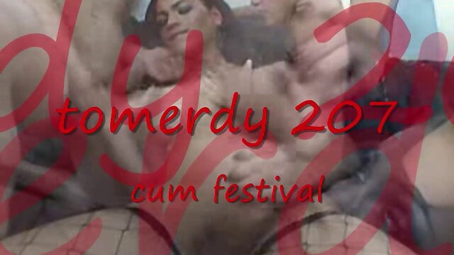 Blonde Bombshells: Hot Blowjobs and Cumshots!