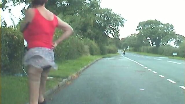 Zoe's Xmas flaunt for you