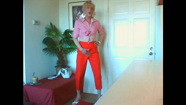 sissy bitch wendy jane gets her little limp dicky sucked oe