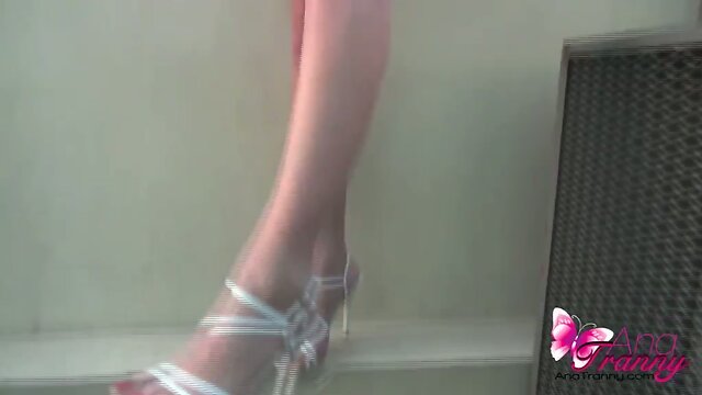 UpSkirt flashing outdoors